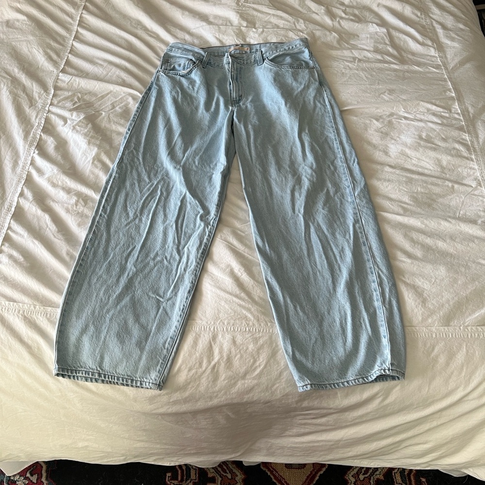 Levi Baggy Dad Jeans